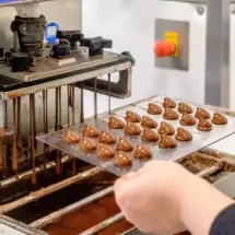 Making chocolate drops